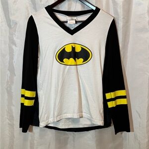 DC Comics Batgirl Long Sleeve V-Neck Shirt with Cape Size Large